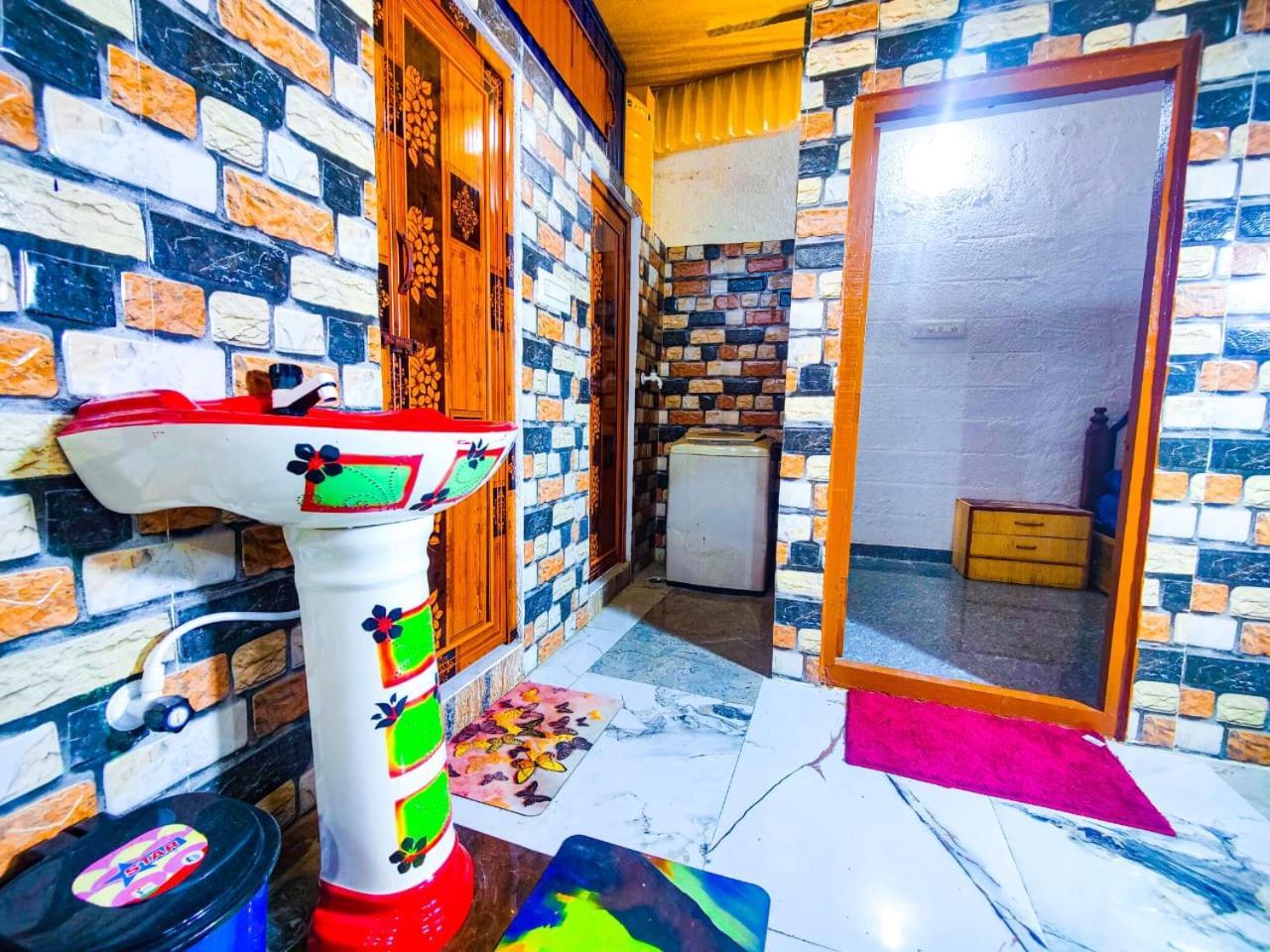 Sahara Family Homestay Mysore Exterior photo